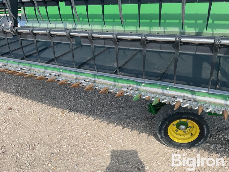 john-deere-635d-image-12