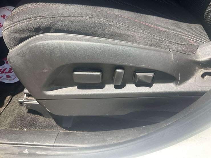 2014-chevrolet-equinox-image-12