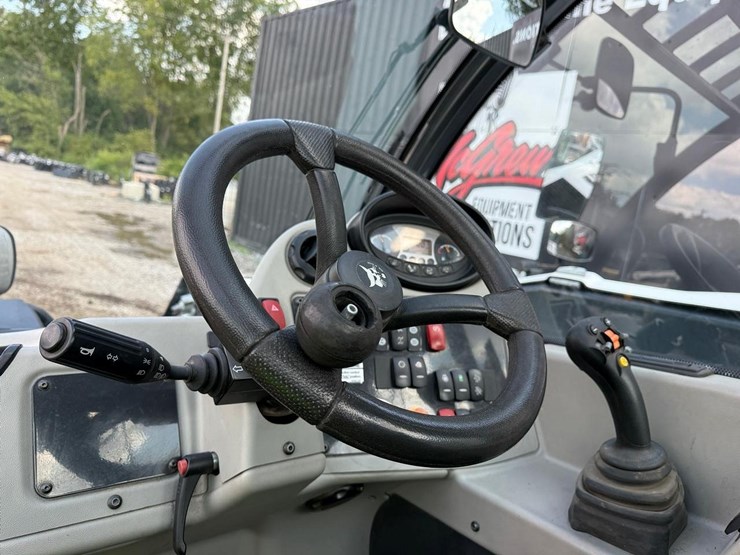 2018-bobcat-v723-image-19