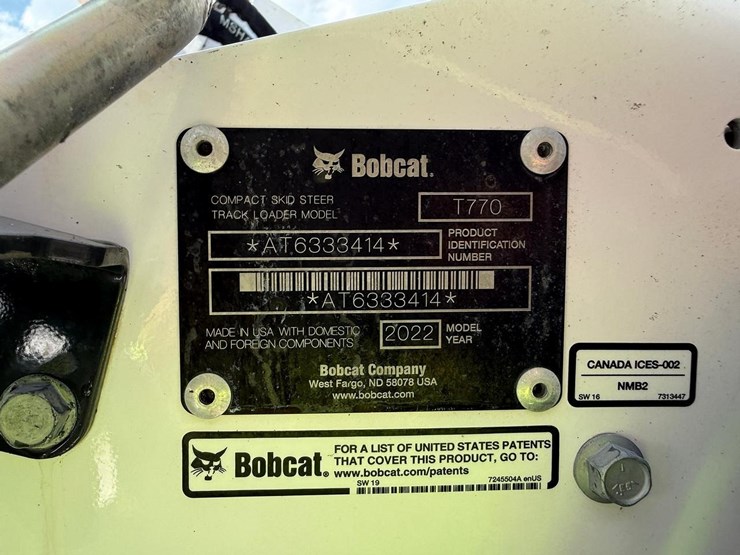2022-bobcat-t770-image-29