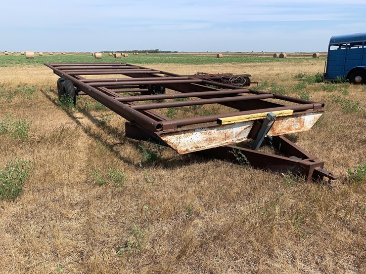 hay-trailer-image-3