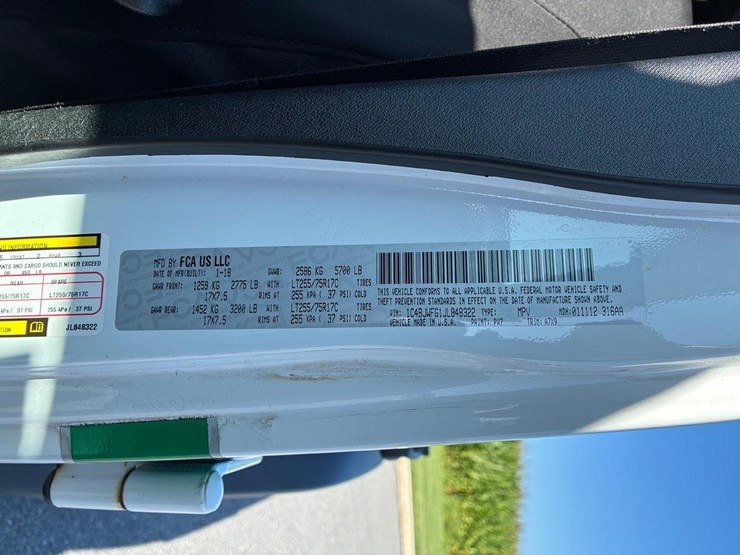 2018-jeep-wrangler-image-57