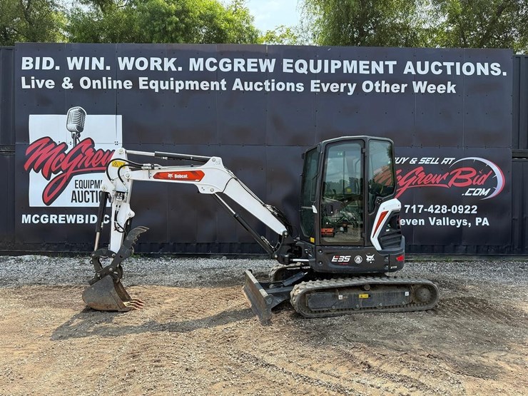 2023-bobcat-e35i-image-1