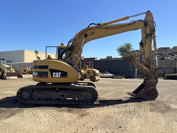 caterpillar-313b-image-7