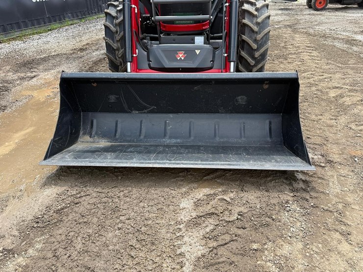 2020-massey-ferguson-4710-image-9