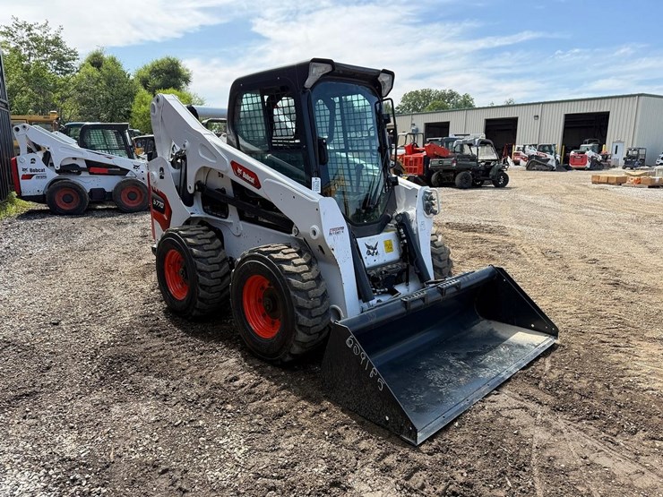 2024-bobcat-s770-image-6