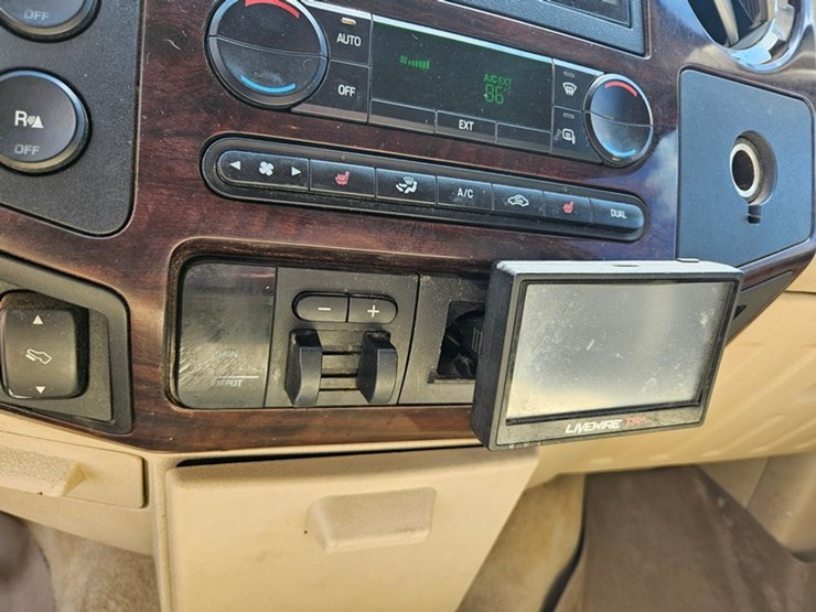2008-ford-f350-image-26