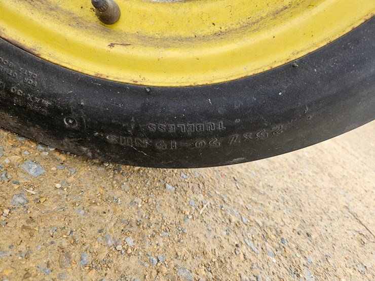 john-deere-662-image-25
