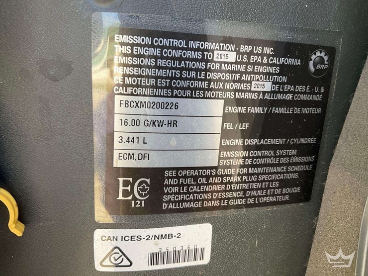 2015-evinrude-g-2-250hp-outboard-boat-motor-image-10