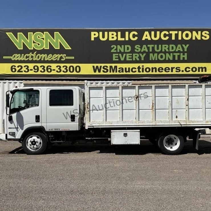 2015 ISUZU NPR