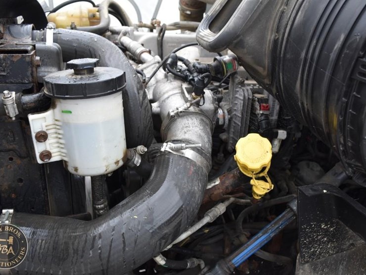 2014-international-prostar-image-33
