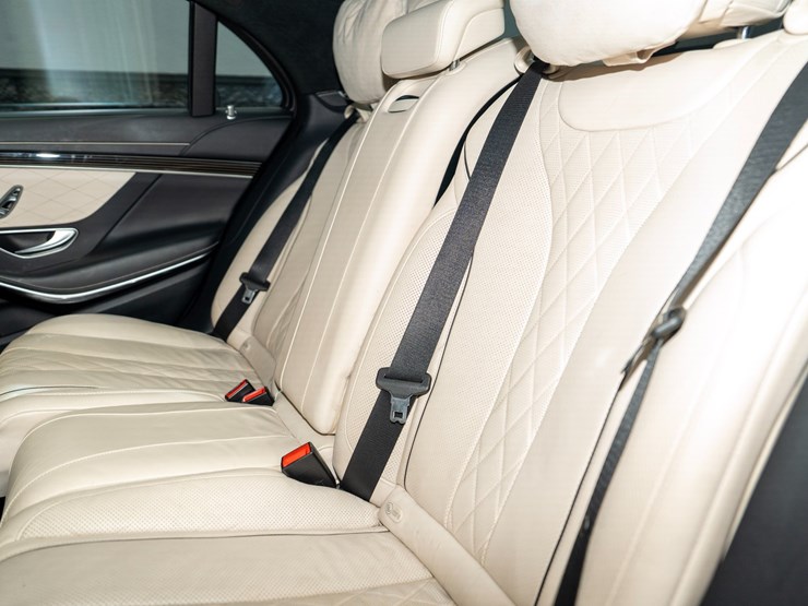 #103-•-2020-mercedes-benz-s560-sedan-image-82