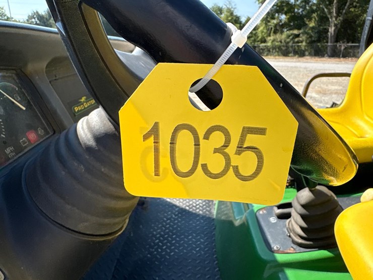 #1035-•-used-2005-john-deere-2030-progator-diesel-image-2