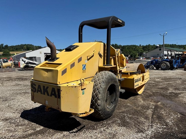 sakai-sv412d-image-4