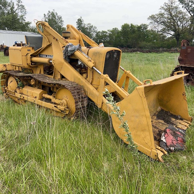 2010 JOHN DEERE 2010