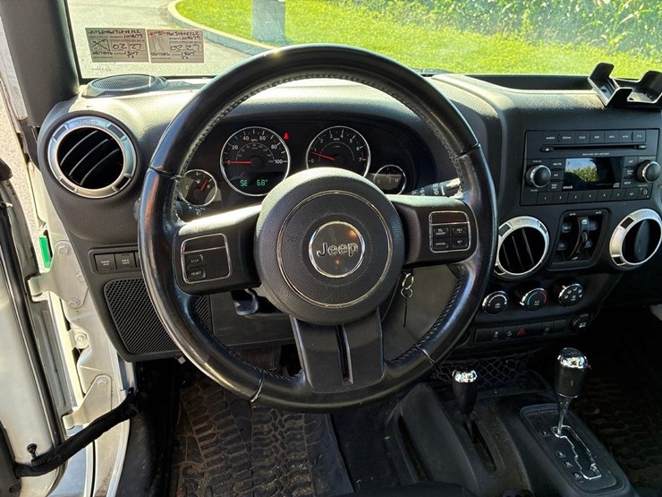 2018-jeep-wrangler-image-44