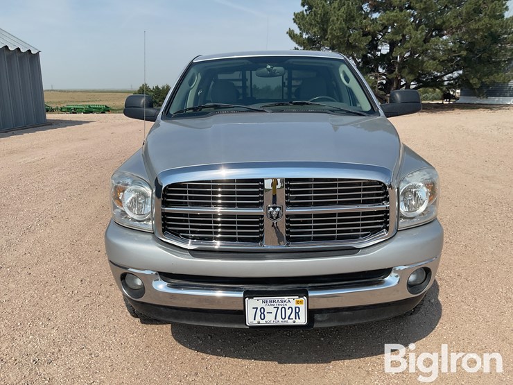 2008-dodge-2500-image-2