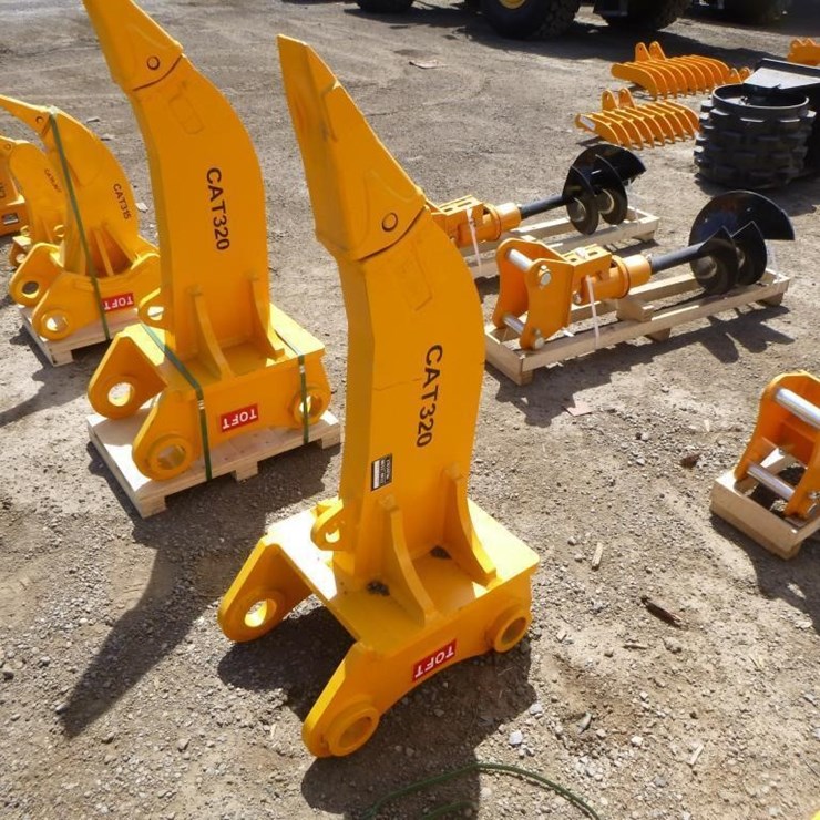 CATERPILLAR 320