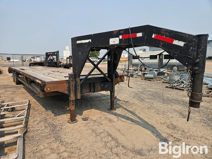 1998-temco-t/a-gooseneck-flatbed-trailer-image-3