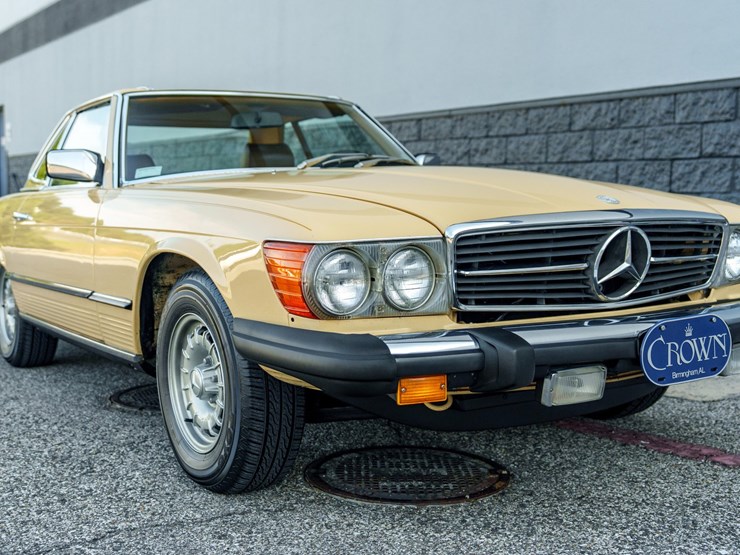 #122-•-offered-at-no-reserve-|-1980-mercedes-benz-450sl-convertible-image-3