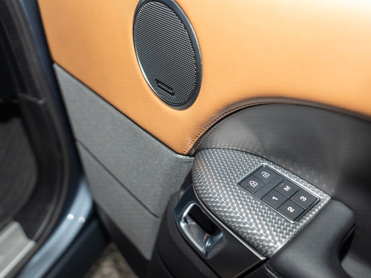 2022-land-rover-range-rover-image-58