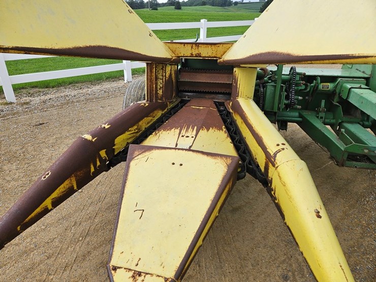 john-deere-3800-image-11