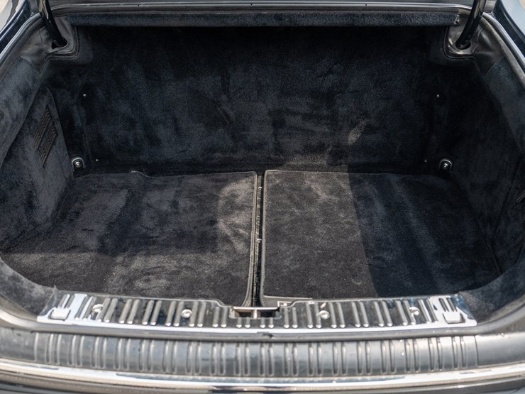 #110-•-2014-rolls-royce-phantom-sedan-image-82