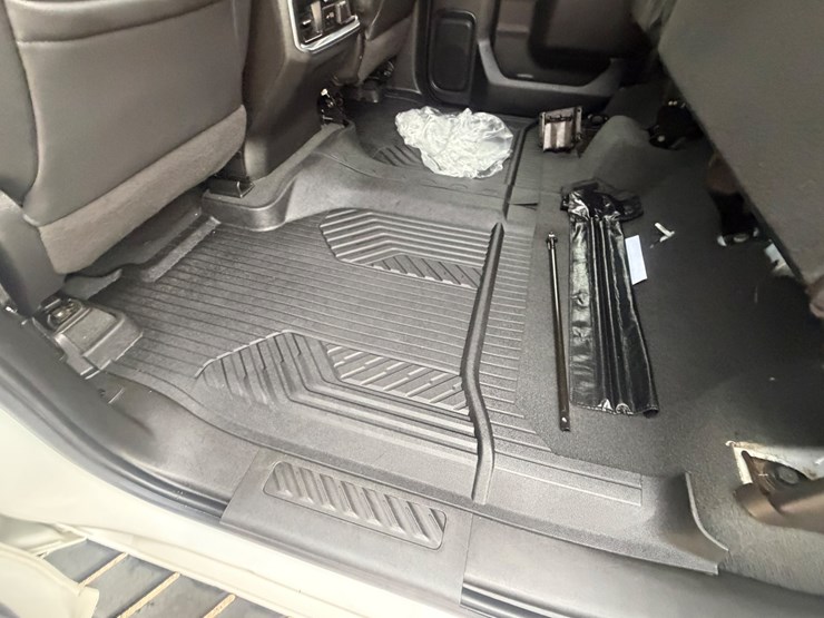 2021-gmc-sierra-1500-image-34