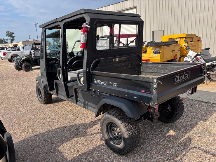 club-car-carryall-1700-image-4