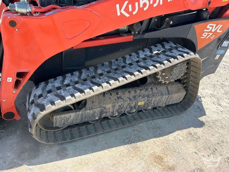 2021-kubota-svl97-2-image-26