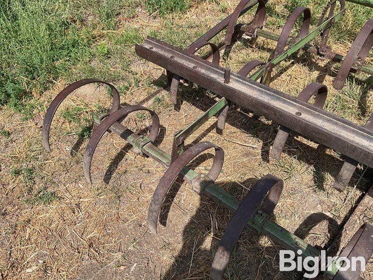 john-deere-3-pt-3-bar-spring-tooth-image-17