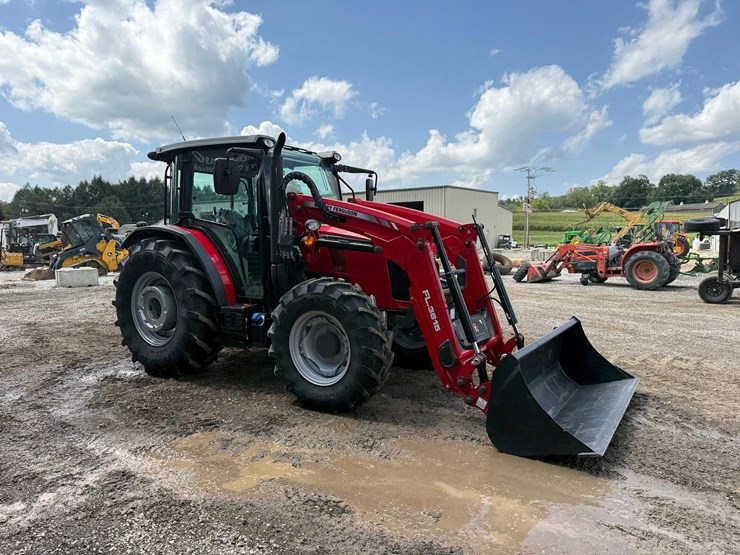 2020-massey-ferguson-4710-image-6