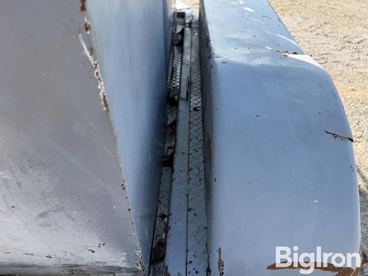 t/a-bumper-pull-fuel-trailer-image-18