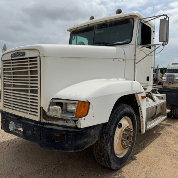 2003 MACK RD688S