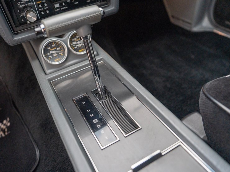 #113-•-1987-buick-grand-national-image-64