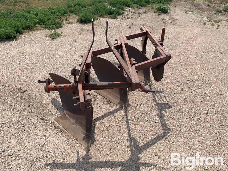 ford-10-3-bottom-plow-image-2