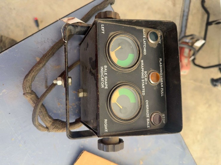 john-deere-530-image-16