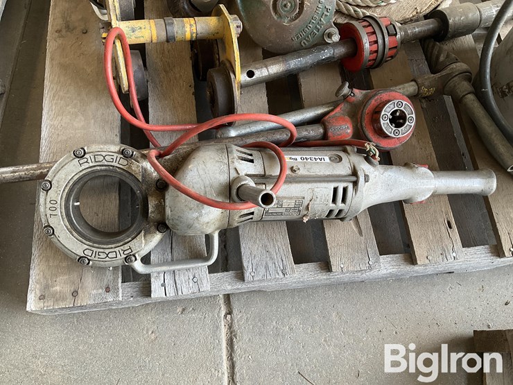 shop-tools-image-9