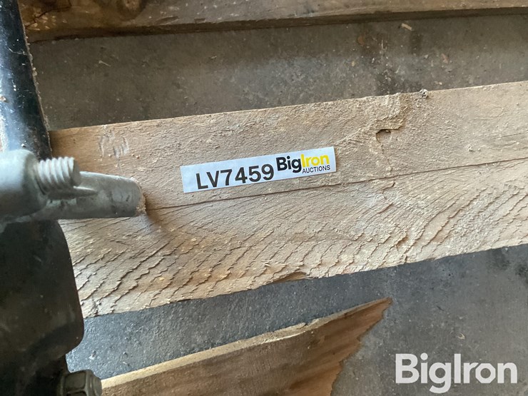john-deere-4010-image-15
