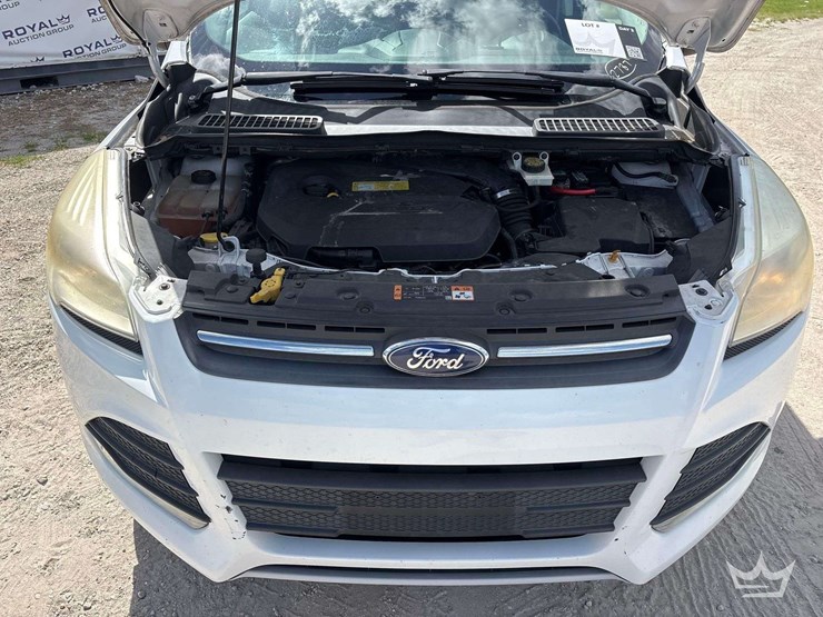 2014-ford-escape-image-10