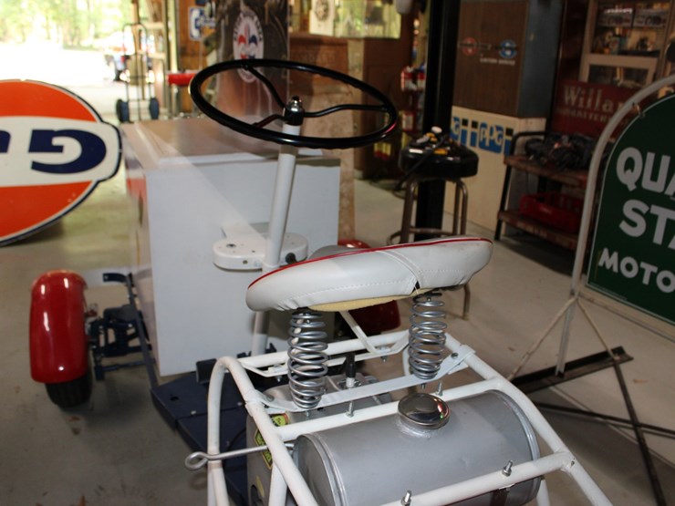 #294-•-1954-cushman-borden-ice-cream-delivery-bike-–-fully-restored-image-6