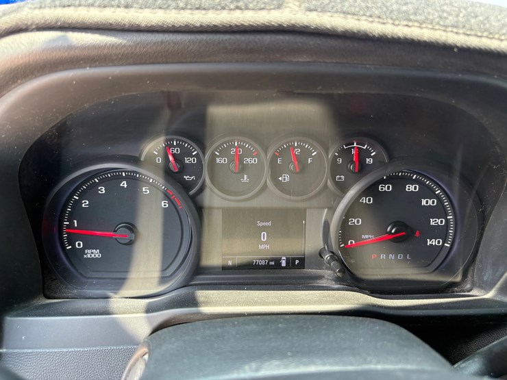 2022-gmc-sierra-2500hd-image-11