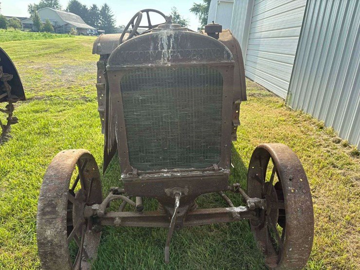 mccormick-deering-22-36-image-2