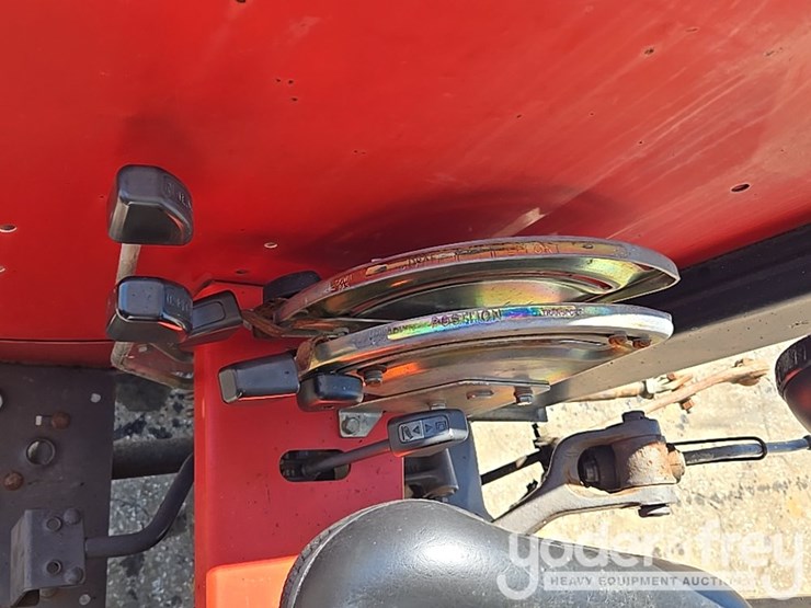massey-ferguson-362-image-21