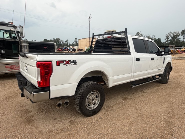 2017-ford-f250-image-3