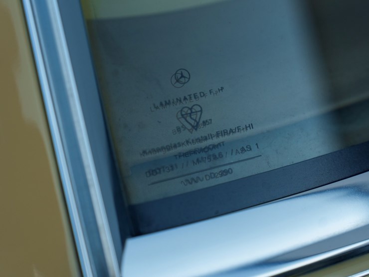 #122-•-offered-at-no-reserve-|-1980-mercedes-benz-450sl-convertible-image-19