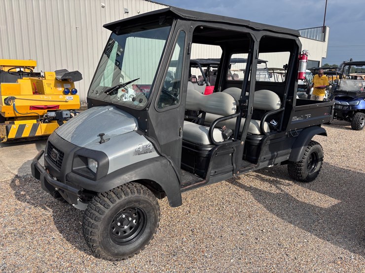 club-car-carryall-1700-image-1