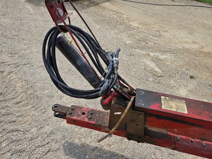 new-holland-900-image-33