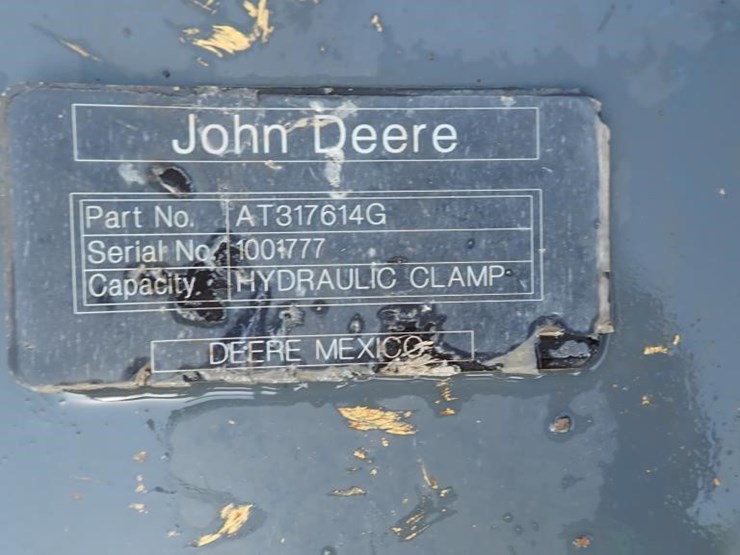 2023-deere-35g-image-8