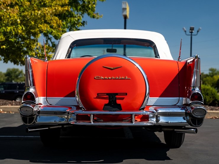 #124-•-1957-chevrolet-bel-air-image-4